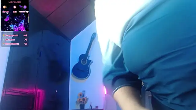 Chat XXX en directo de Keyla01_