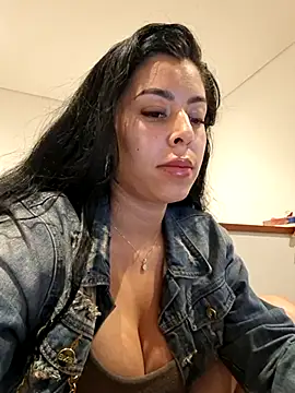 Luianna élő XXX-chatje