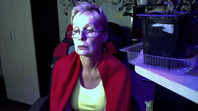 HelgaHimmell live XXX chat