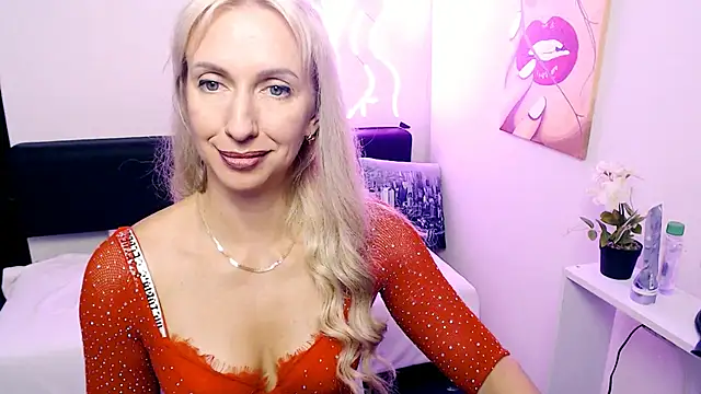 Cute_Smile_Shy Chat XXX live