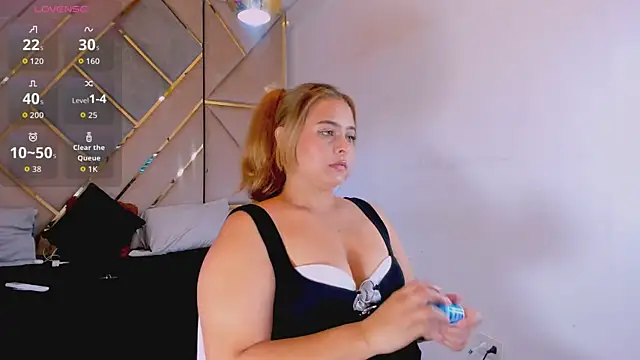 MikaelaStone – Live XXX-chat
