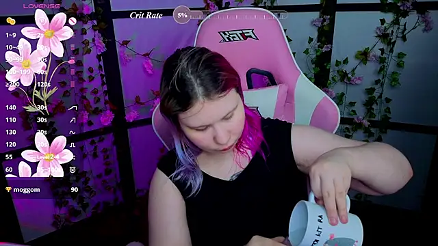 Chat +18 de kitsune_little ao vivo