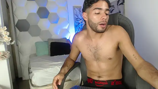 AlejandroGreco – Naživo XXX chat