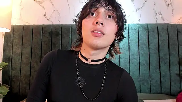 Brunodeluca_'s Live XXX Chat