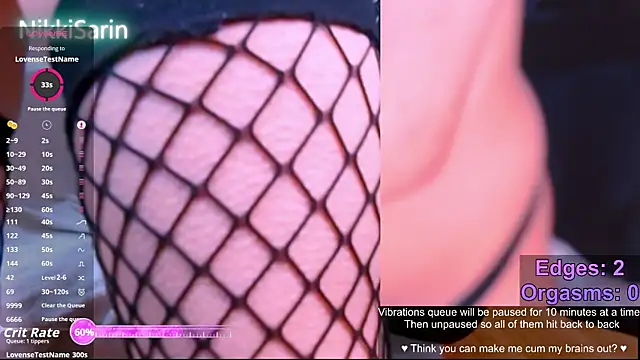 Chat +18 de NikkiSarin ao vivo