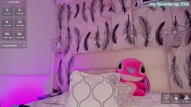Živý XXX chat SteisyRoss