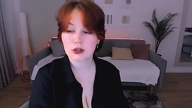 Chat +18 de MiaLacrice ao vivo