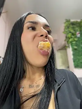 Naatalia 라이브 XXX 채팅