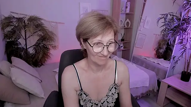 Chat +18 de Paris_Cherry ao vivo