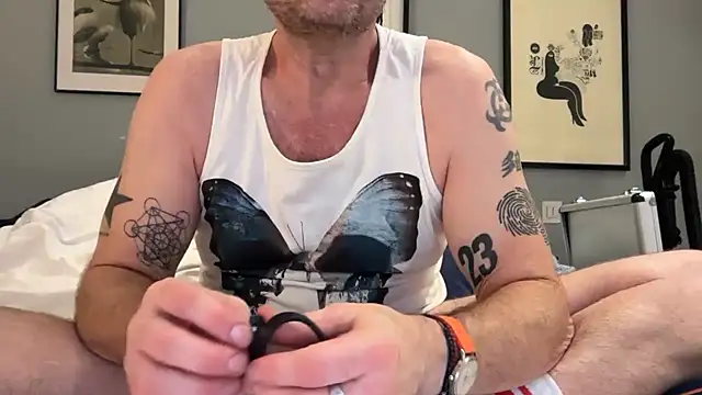VIKINGR23 Live XXX-Chat