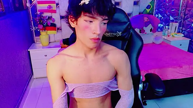 Chat +18 de AlecciaNova ao vivo