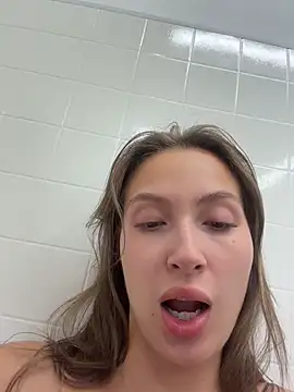 Asian_Asami 现场XXX聊天