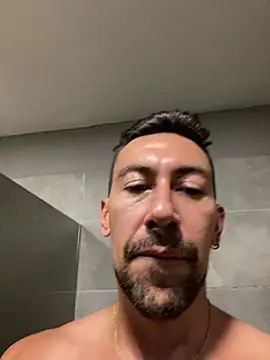 dantedesirexx Adlı Modelin Canlı XXX Sohbeti