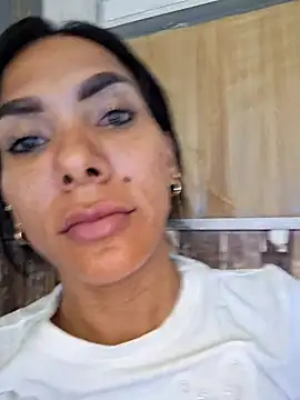Doll_Loren Live XXX-chat