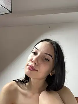 icedrosemarye's Live XXX Chat