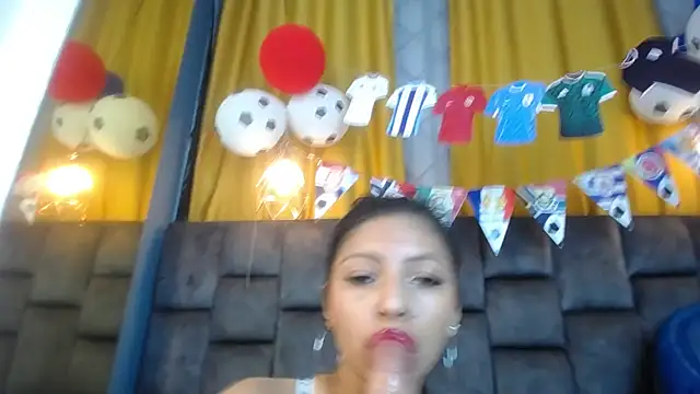 צ'אט XXX בשידור חי של Abby_Montague