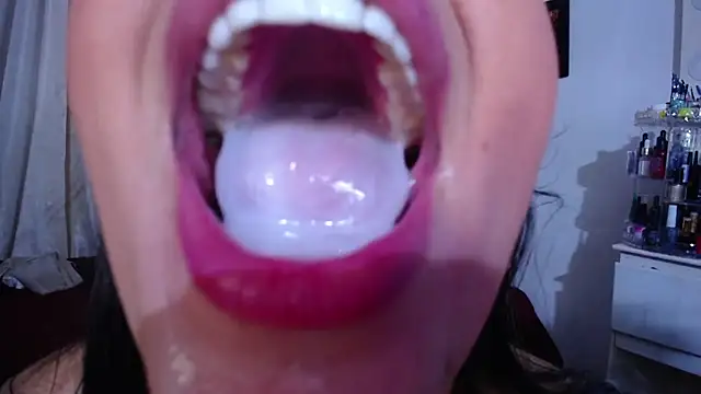Sharlottee Webcam show