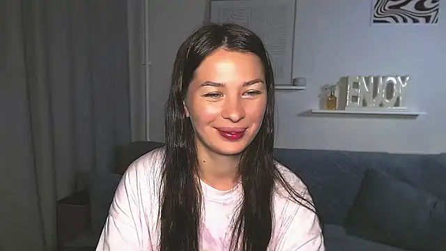 AlexaSven Adlı Modelin Canlı XXX Sohbeti