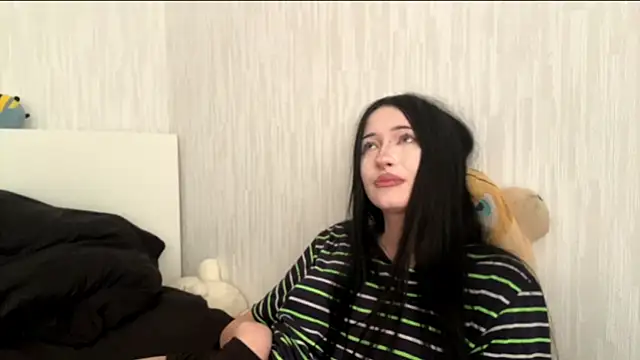 دردشة NastyLoona الجنسية المباشرة
