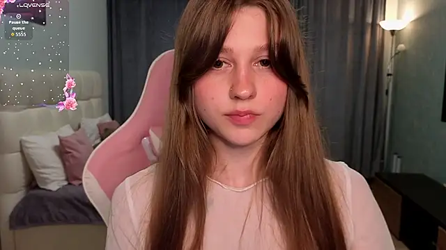 lilymoore69's Live XXX Chat