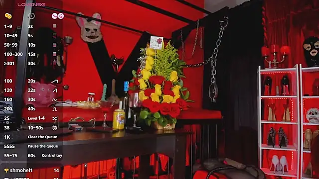 Živý XXX chat MistressAndre