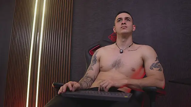 JacksonOlsenn's Live XXX Chat