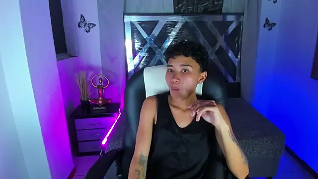 צ'אט XXX בשידור חי של nova_sex01