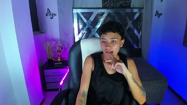 Chatroom XXX en direct de nova_sex01