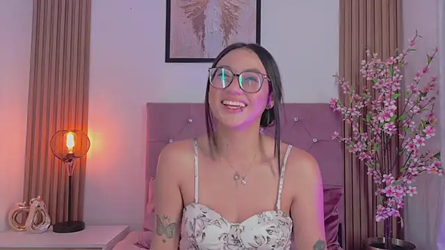 ravena_queen's Live XXX Chat