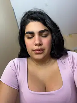 Aurorahii Adlı Modelin Canlı XXX Sohbeti