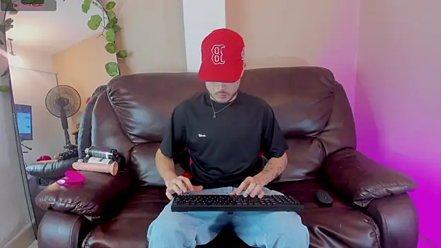 Salvattore_Muller Chat XXX in diretta