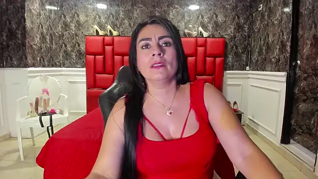Imyourdirtymilf 现场XXX聊天