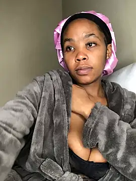 Nicole-Liam-'s Live XXX Chat