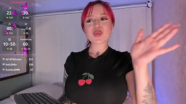 Chat +18 de Paiige_peach ao vivo