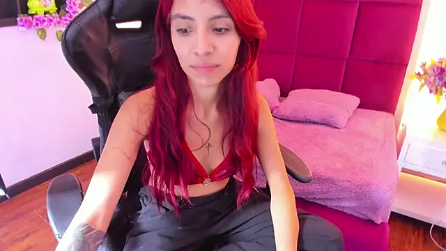 Онлайн чат XXX NinaaXXX_