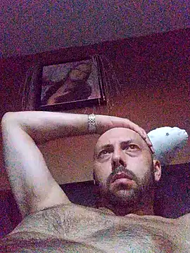 Show modela BigCockwonder86 na web-kameri