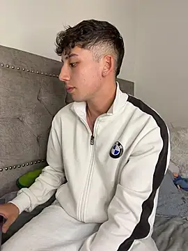 OLIVER_K's Webcam Show