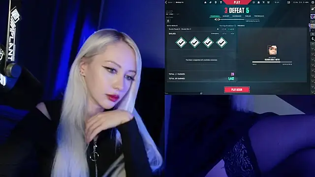 roxxyrowe 现场XXX聊天