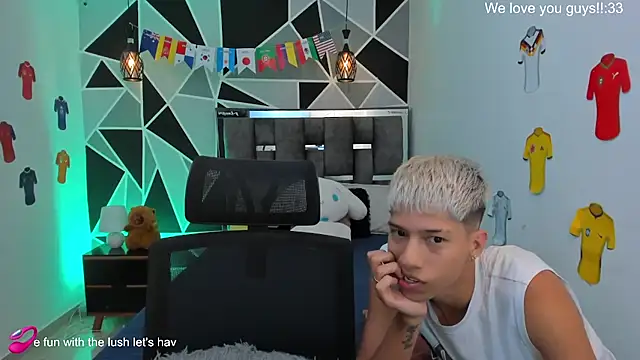 Juan_Nd_Stevenn Live XXX chat