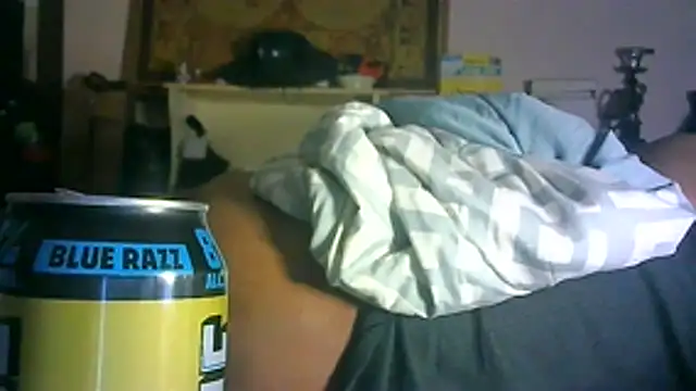 CR3M3_FIR3's Live XXX Chat