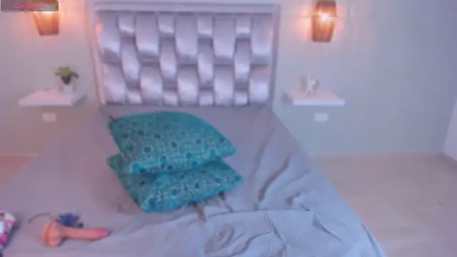 Chat XXX en directo de Lilith_rousee