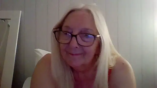 Chat XXX en directo de Chanel-56