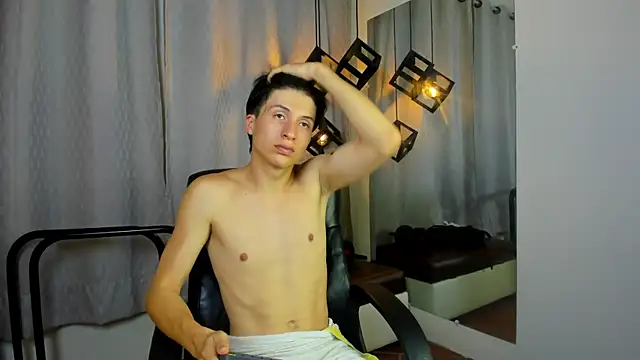 Chat +18 de Marcoviolet ao vivo