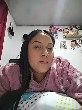 esmeralda_jadees' Live XXX Chat