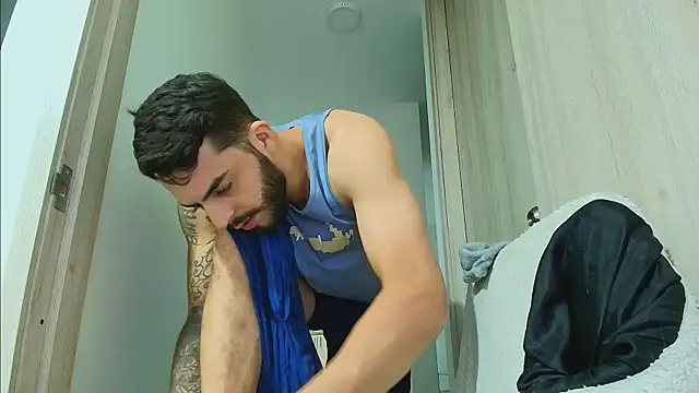Živý XXX chat thomas_gun