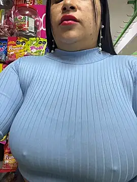 Pokazy przed kamerką – Miia_Jazmin