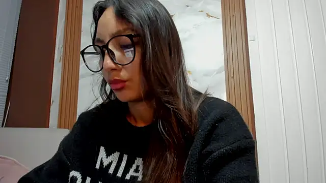 LilyGarcia 现场XXX聊天