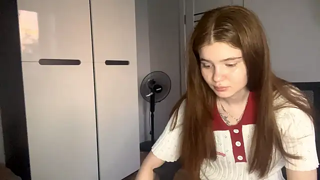 TerraOtis Chat XXX in diretta
