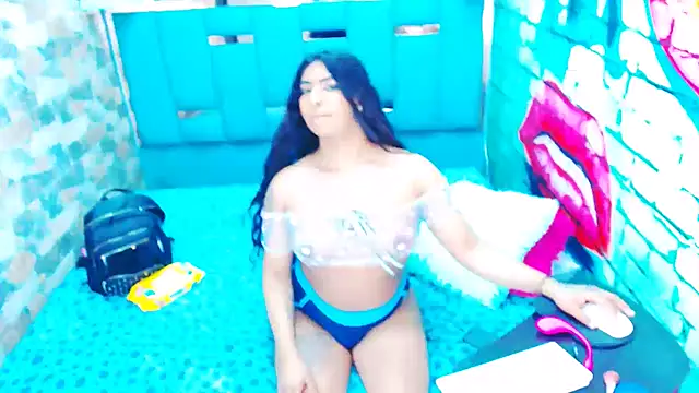 Chat XXX en directo de violet_bigcock774