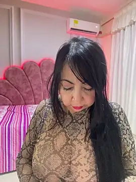 Chat +18 de eva_sexx69 ao vivo
